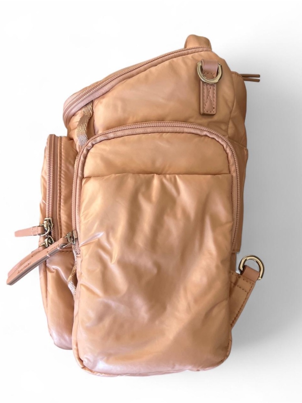 CARAA
NWOT- Baby Bag Medium in Blush Nylon
Retail price : $330 - Picture 7 of 8